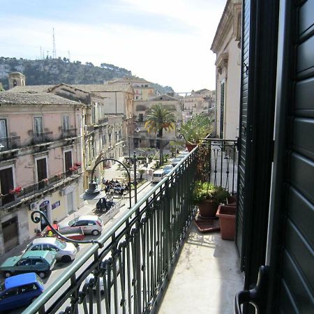 Casa Vacanze Mafalda Apartment Modica Ngoại thất bức ảnh
