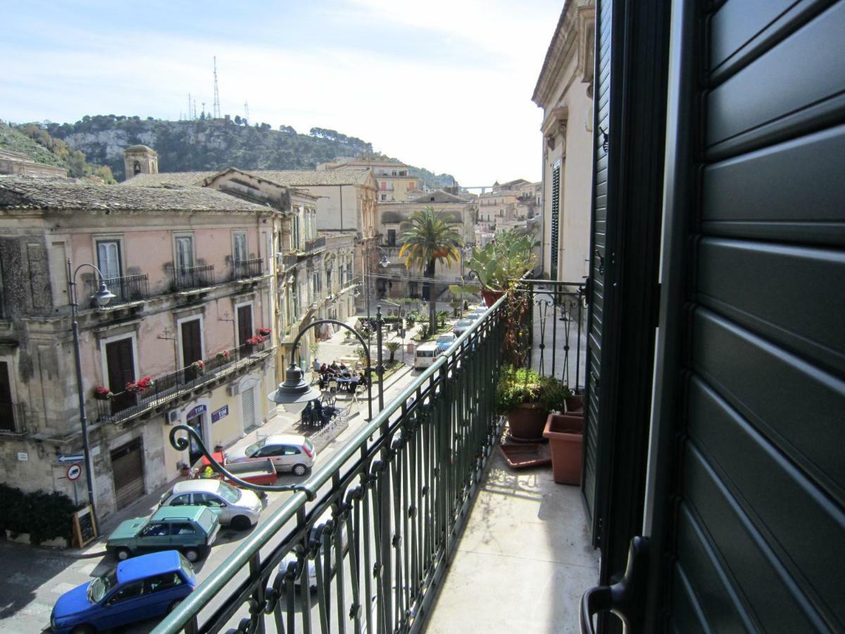 Casa Vacanze Mafalda Apartment Modica Ngoại thất bức ảnh