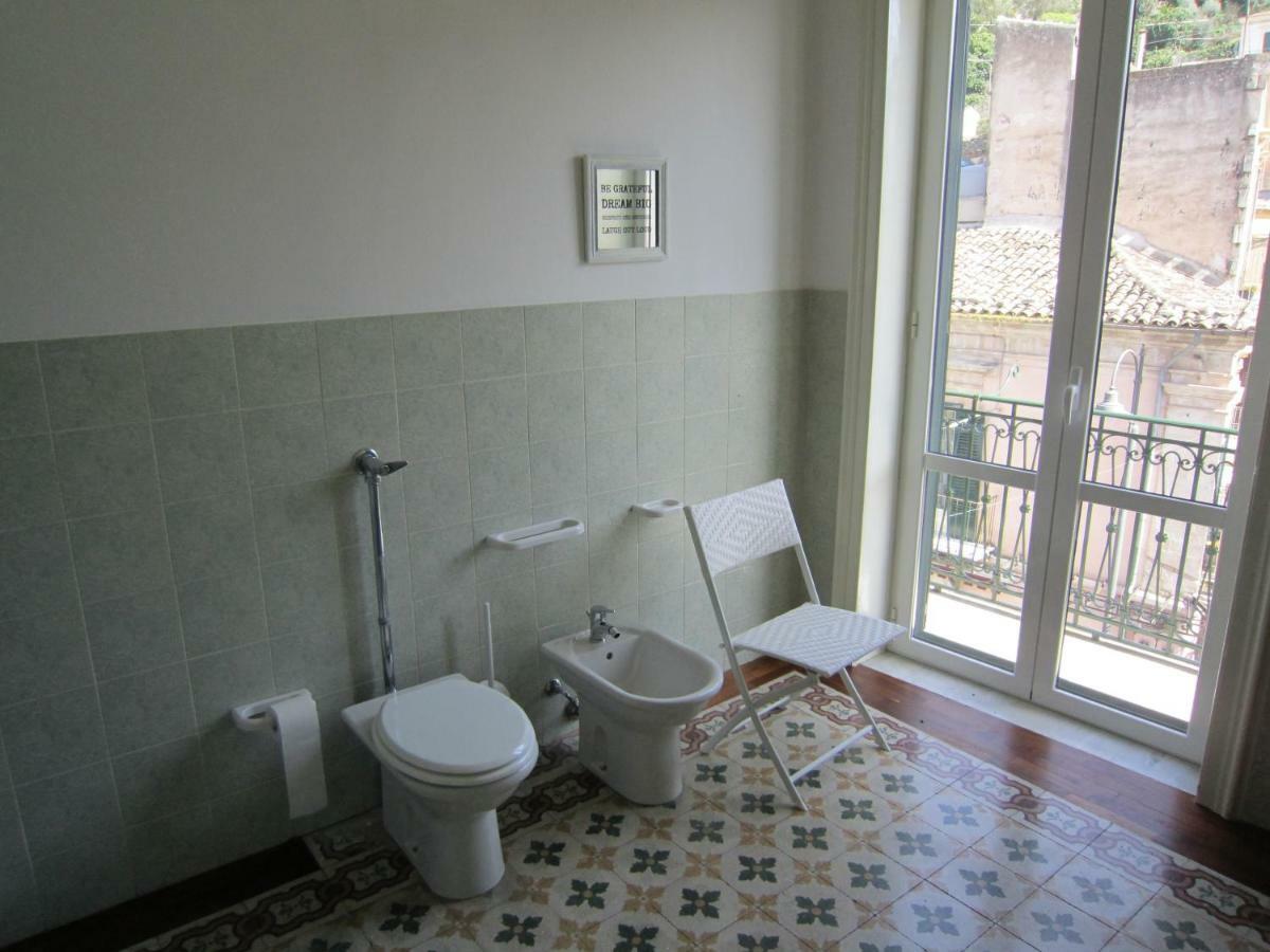 Casa Vacanze Mafalda Apartment Modica Ngoại thất bức ảnh